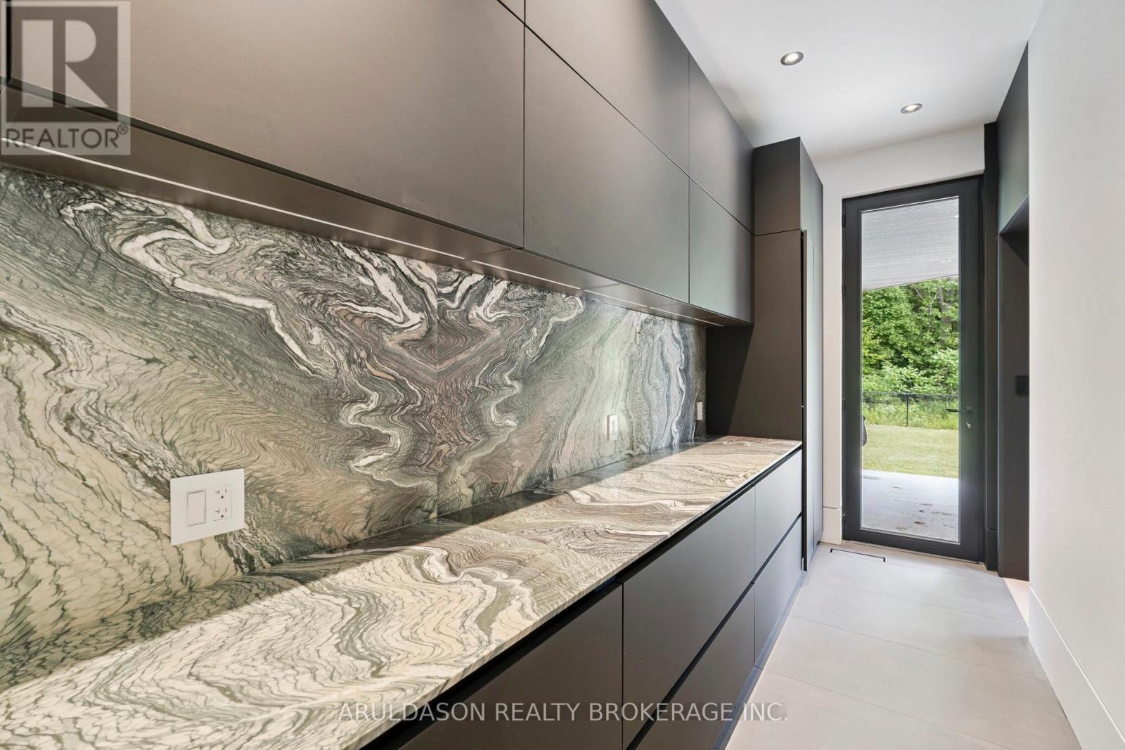 1135 Balfour Street, Pelham, Ontario  L0S 1C0 - Photo 30 - X12596816