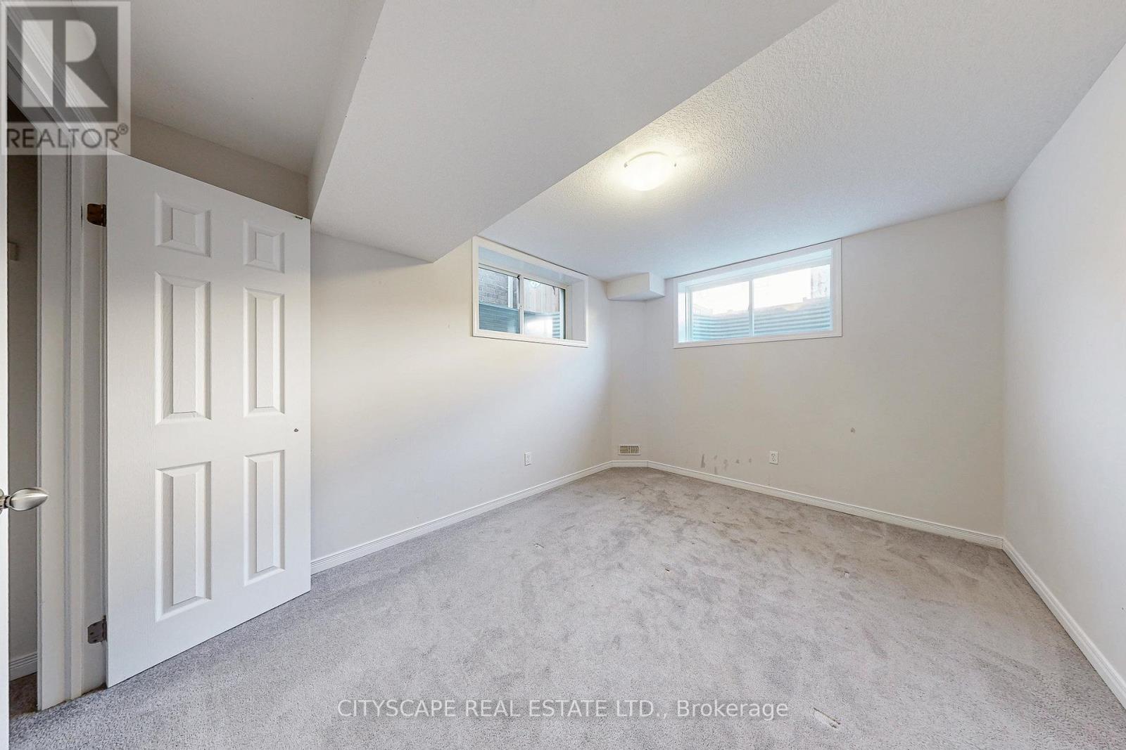 274 Buttonbush Street, Waterloo, Ontario  N2V 0B4 - Photo 38 - X12596832