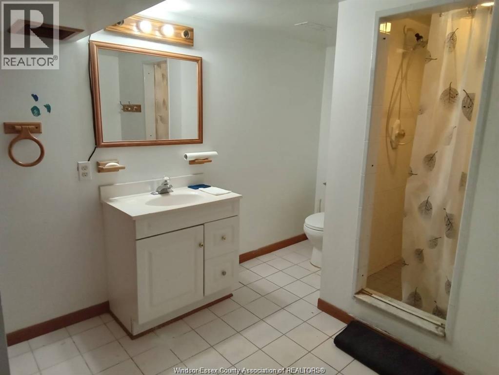 3277 Dominion, Windsor, Ontario N9E 2N6 - Photo 6 - 25030935