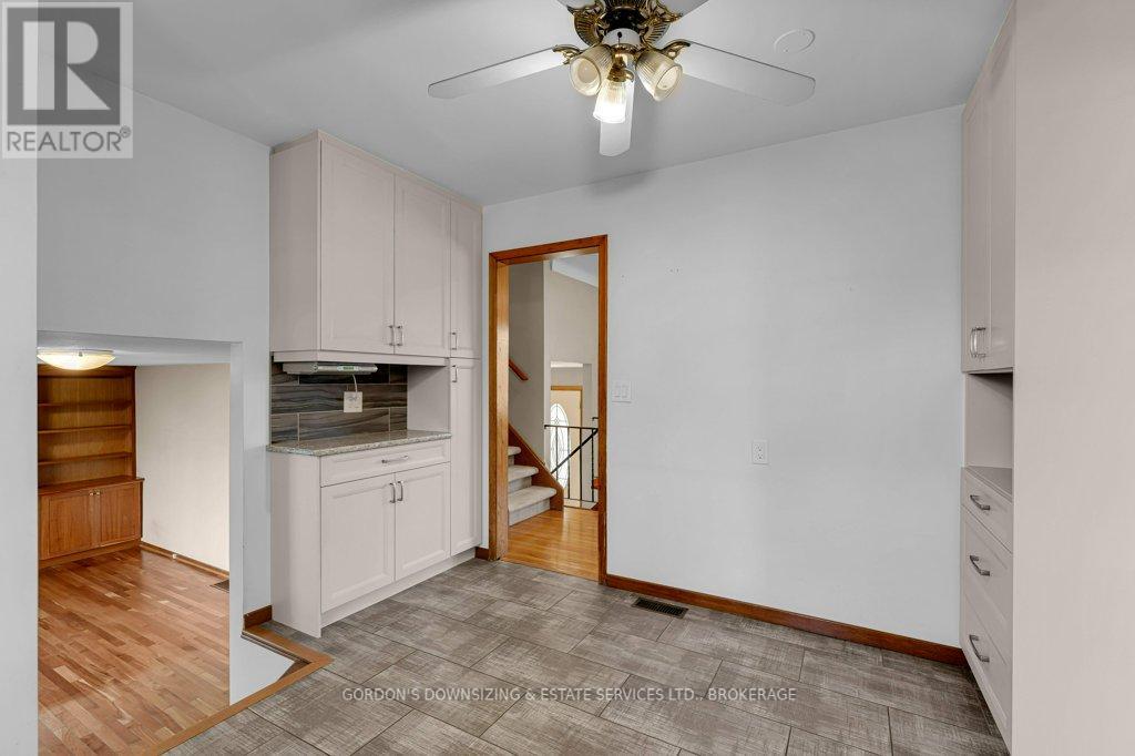 987 Mayfair Crescent, Kingston, Ontario  K7M 5S5 - Photo 14 - X12597060