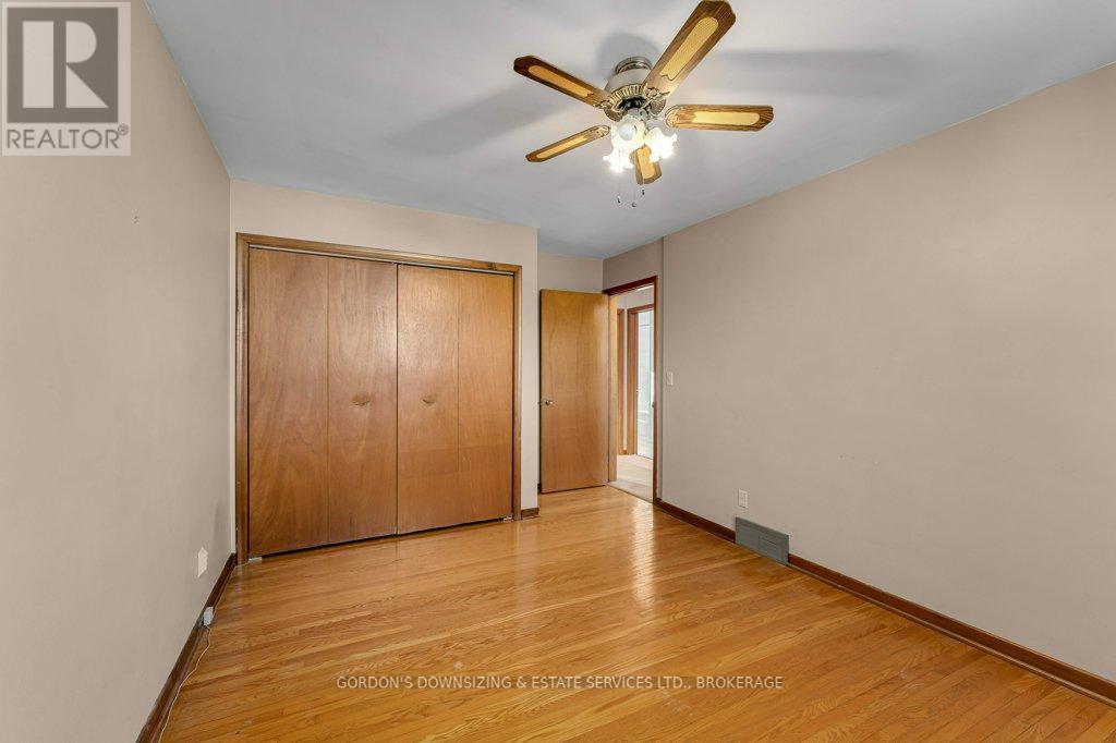 987 Mayfair Crescent, Kingston, Ontario  K7M 5S5 - Photo 23 - X12597060