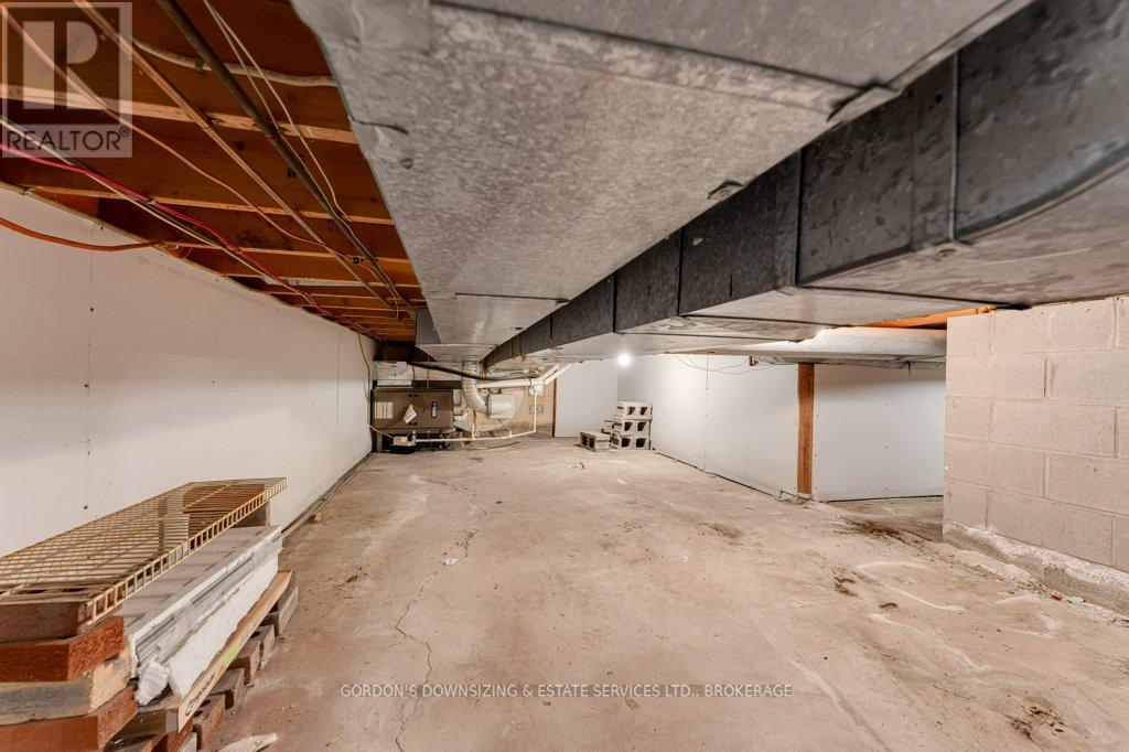 987 Mayfair Crescent, Kingston, Ontario  K7M 5S5 - Photo 41 - X12597060