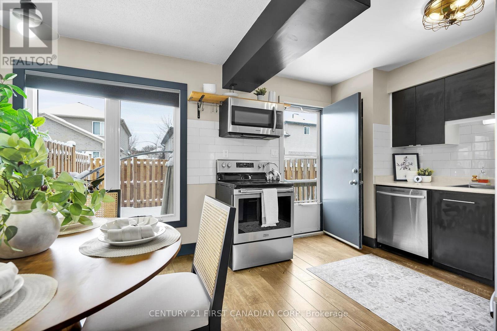 18 - 1138 Kipps Lane E, London East, Ontario  N5Y 5K6 - Photo 19 - X12596854