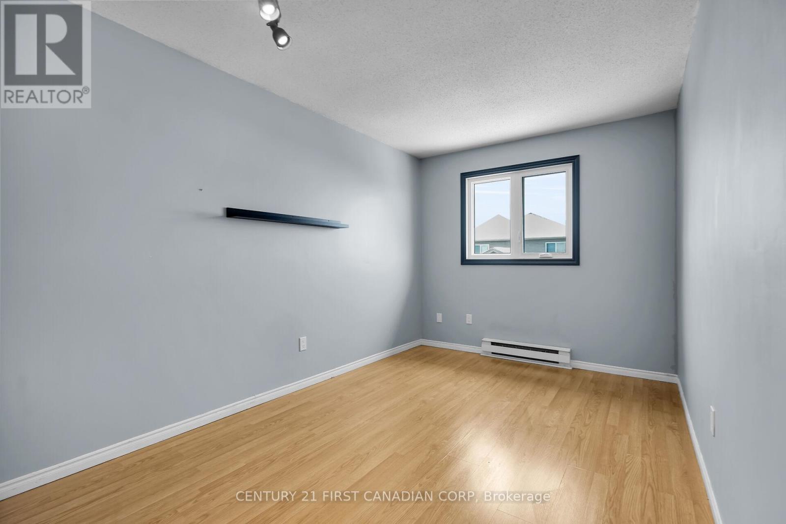 18 - 1138 Kipps Lane E, London East, Ontario  N5Y 5K6 - Photo 24 - X12596854