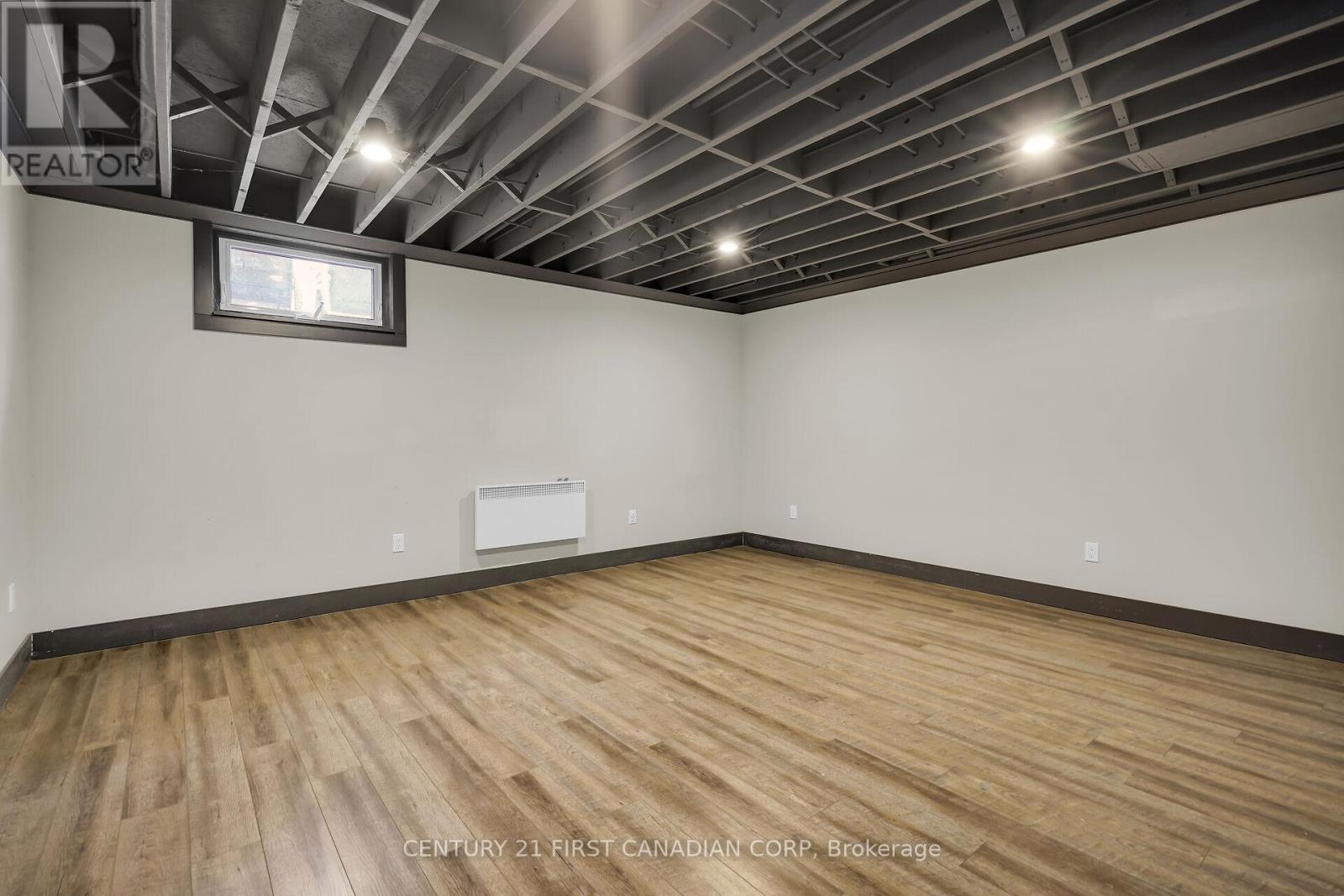 18 - 1138 Kipps Lane E, London East, Ontario  N5Y 5K6 - Photo 33 - X12596854