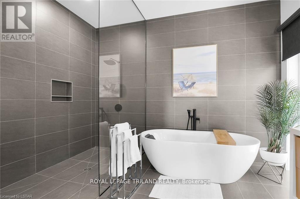 7353 Silver Creek Circle, London South, Ontario  N6P 1H6 - Photo 17 - X12596878