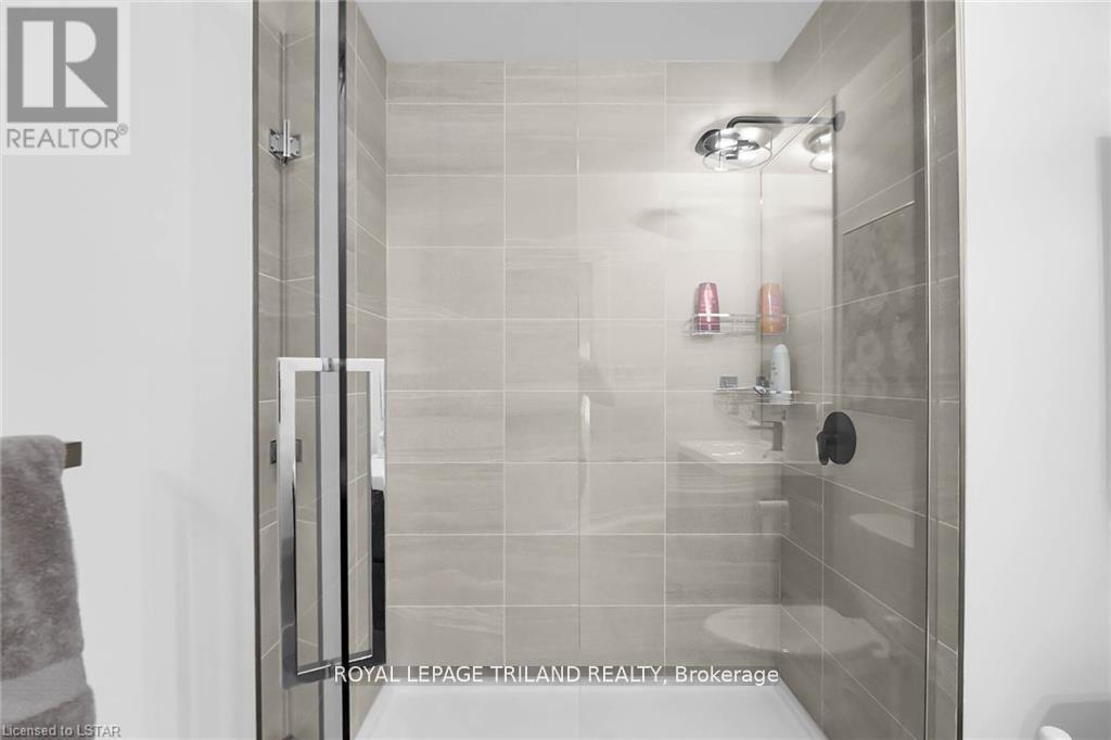 7353 Silver Creek Circle, London South, Ontario  N6P 1H6 - Photo 21 - X12596878