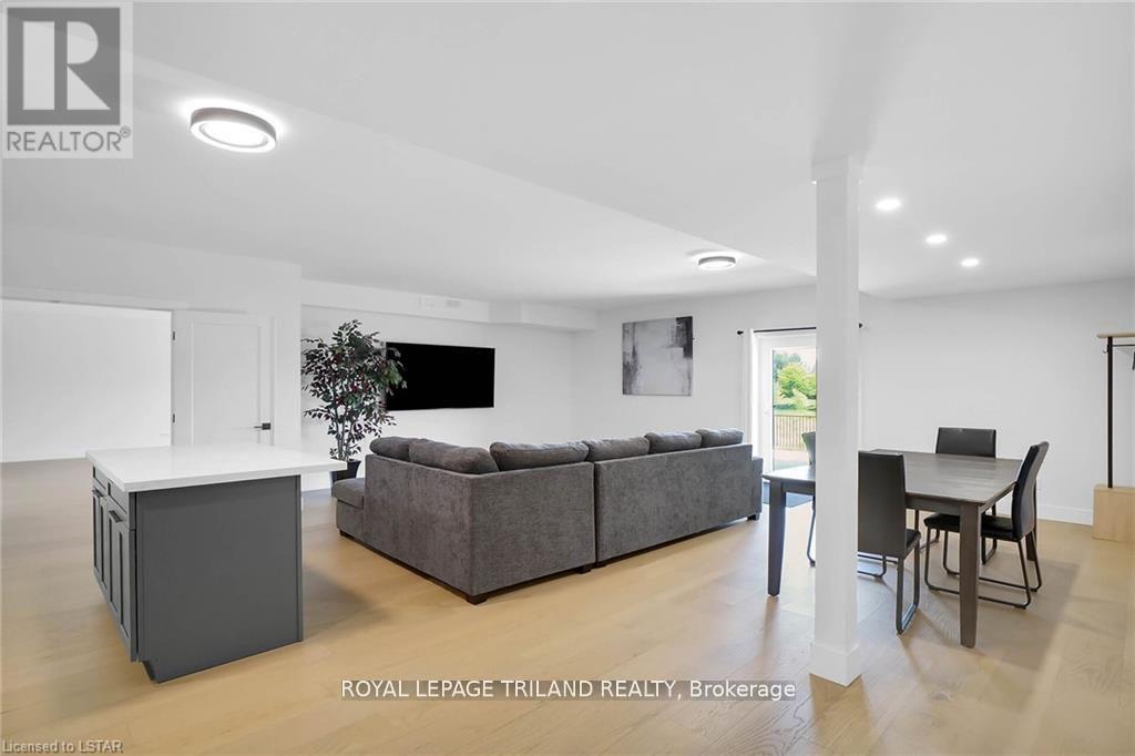 7353 Silver Creek Circle, London South, Ontario  N6P 1H6 - Photo 26 - X12596878