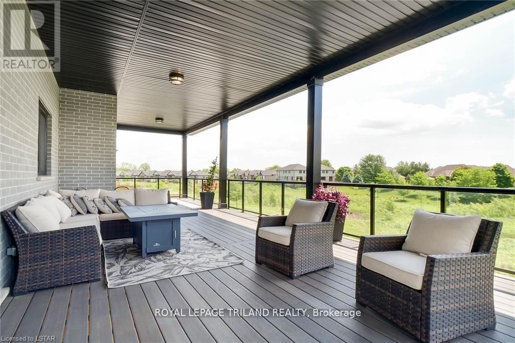 7353 Silver Creek Circle, London South, Ontario  N6P 1H6 - Photo 38 - X12596878