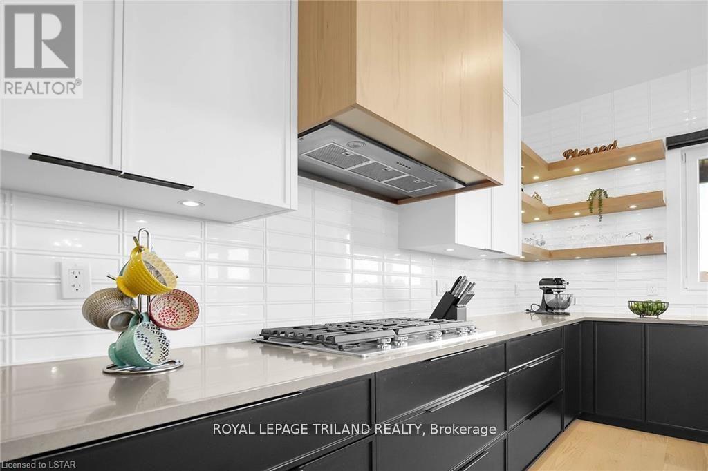 7353 Silver Creek Circle, London South, Ontario  N6P 1H6 - Photo 5 - X12596878