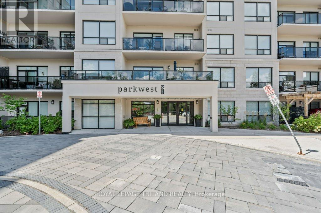 504 - 1200 Commissioners Road W, London South, Ontario  N6K 0J7 - Photo 3 - X12597078