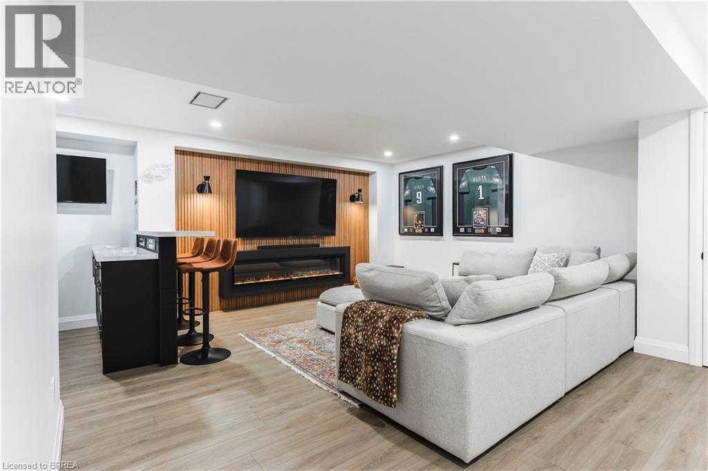 20 Cumberland Street, Brantford, Ontario  N3S 7M5 - Photo 30 - 40791956