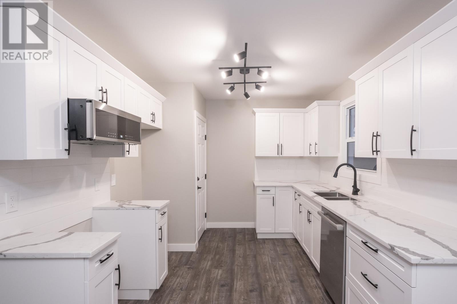 77 Gertrude Ave, Thunder Bay, Ontario  P7A 6V6 - Photo 16 - TB253592