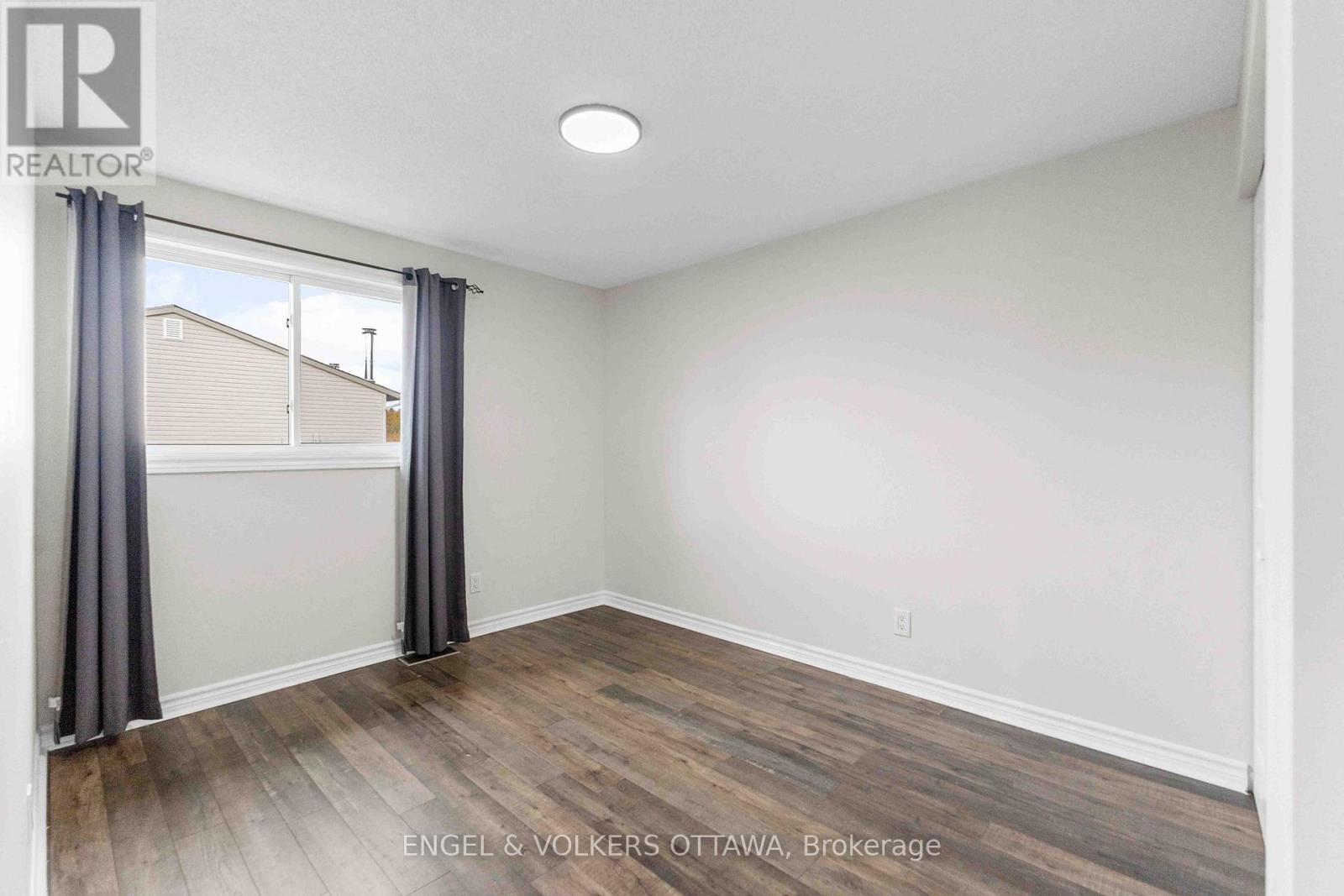 1 Berkshire Way, Ottawa, Ontario  K2J 2B1 - Photo 16 - X12596880