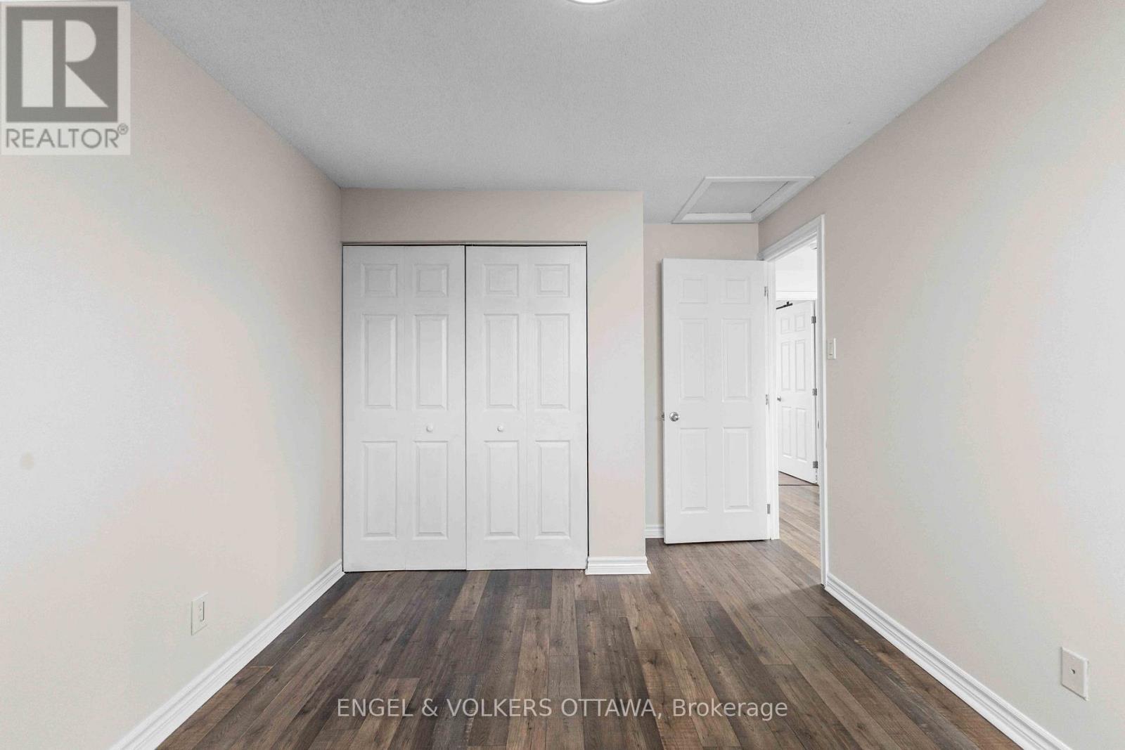 1 Berkshire Way, Ottawa, Ontario  K2J 2B1 - Photo 17 - X12596880