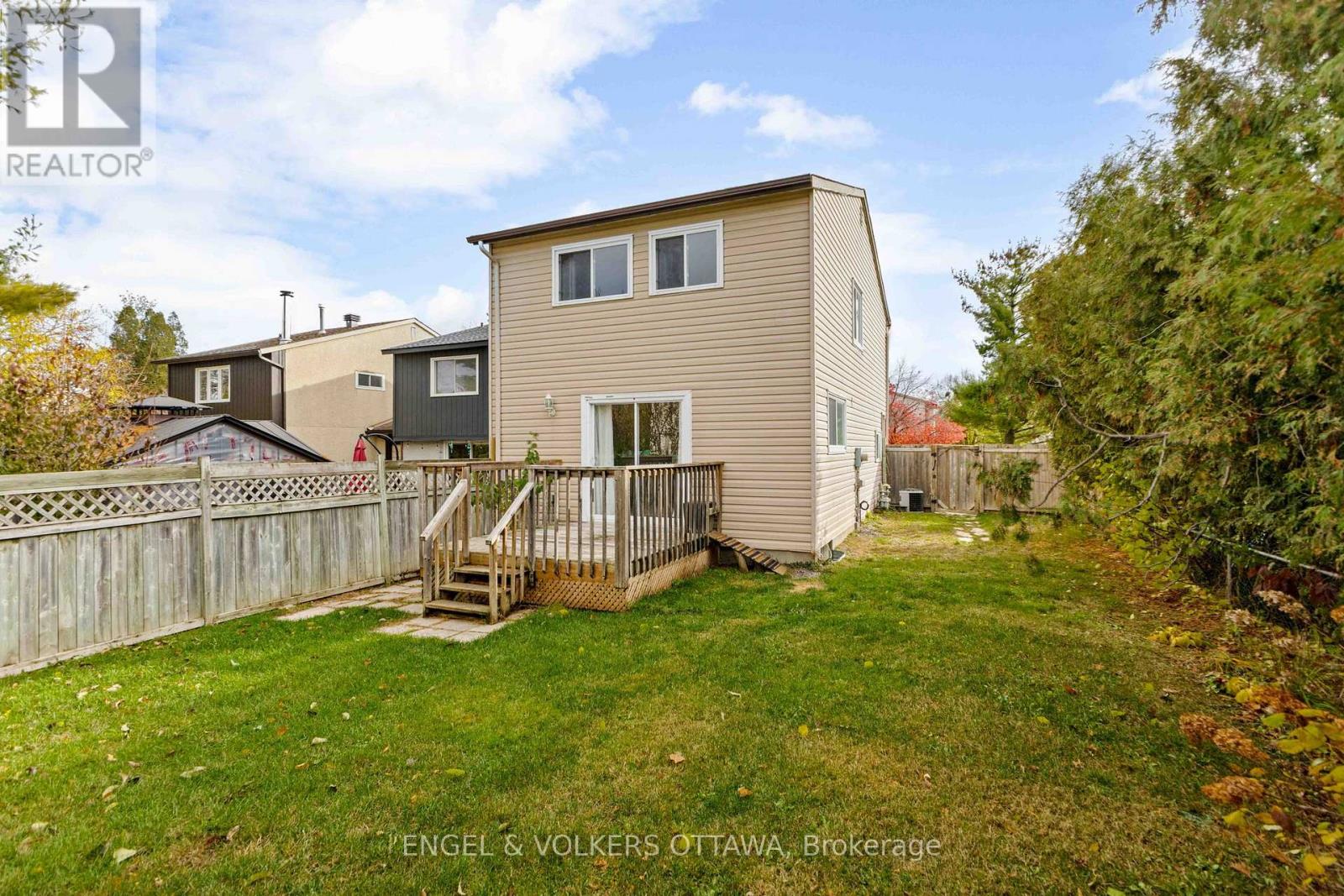 1 Berkshire Way, Ottawa, Ontario  K2J 2B1 - Photo 22 - X12596880