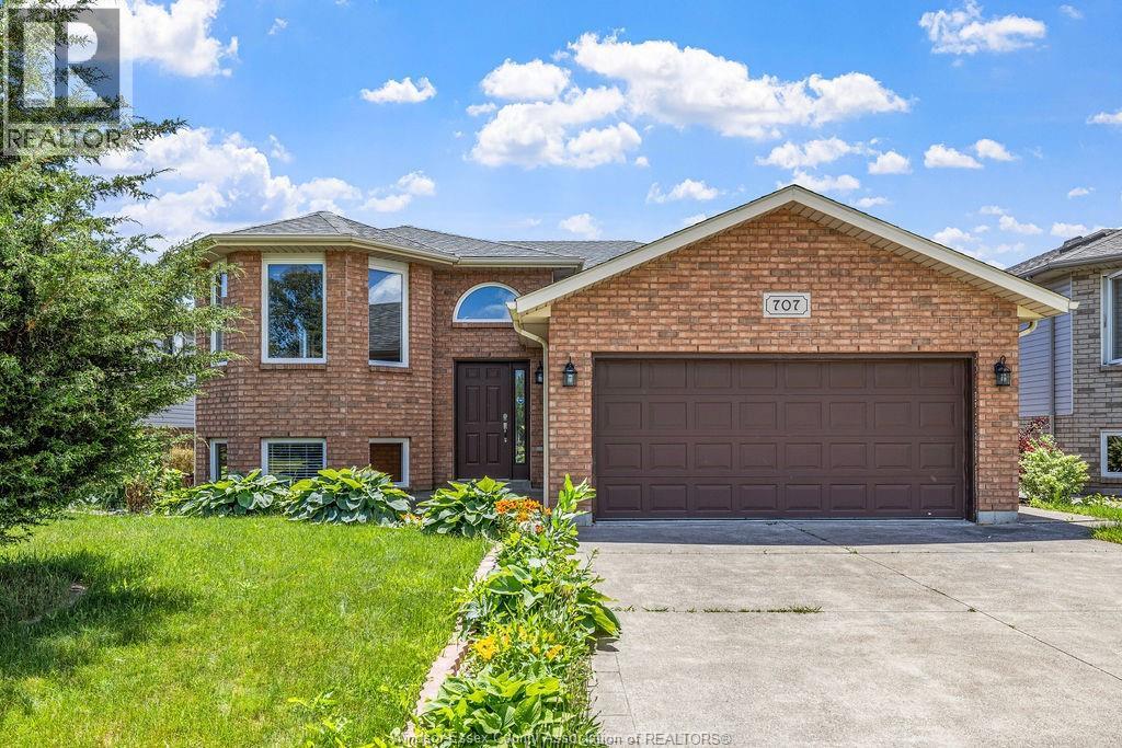 MLS# 25031057: 707 SARAH COURT Unit# UPPER, Windsor, Canada
