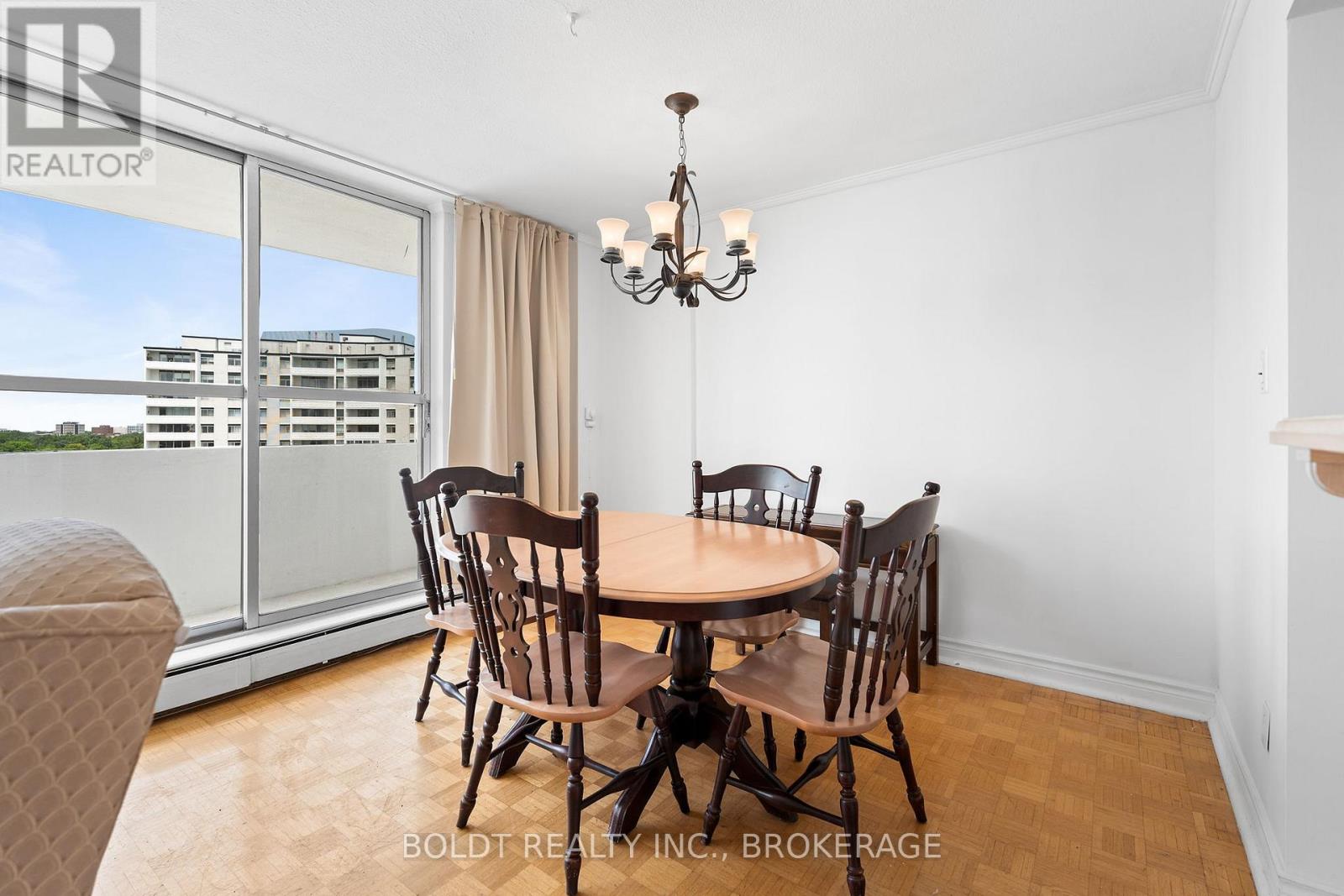 902 - 35 Towering Heights Boulevard, St. Catharines (Glendale/glenridge), Ontario  L2T 3G8 - Photo 9 - X12596886