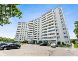 902 - 35 TOWERING HEIGHTS BOULEVARD