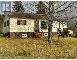 86 Front St, Nipigon, Ca