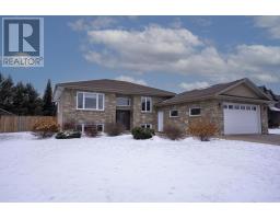2117 Mahogany Way, Thunder Bay, Ca