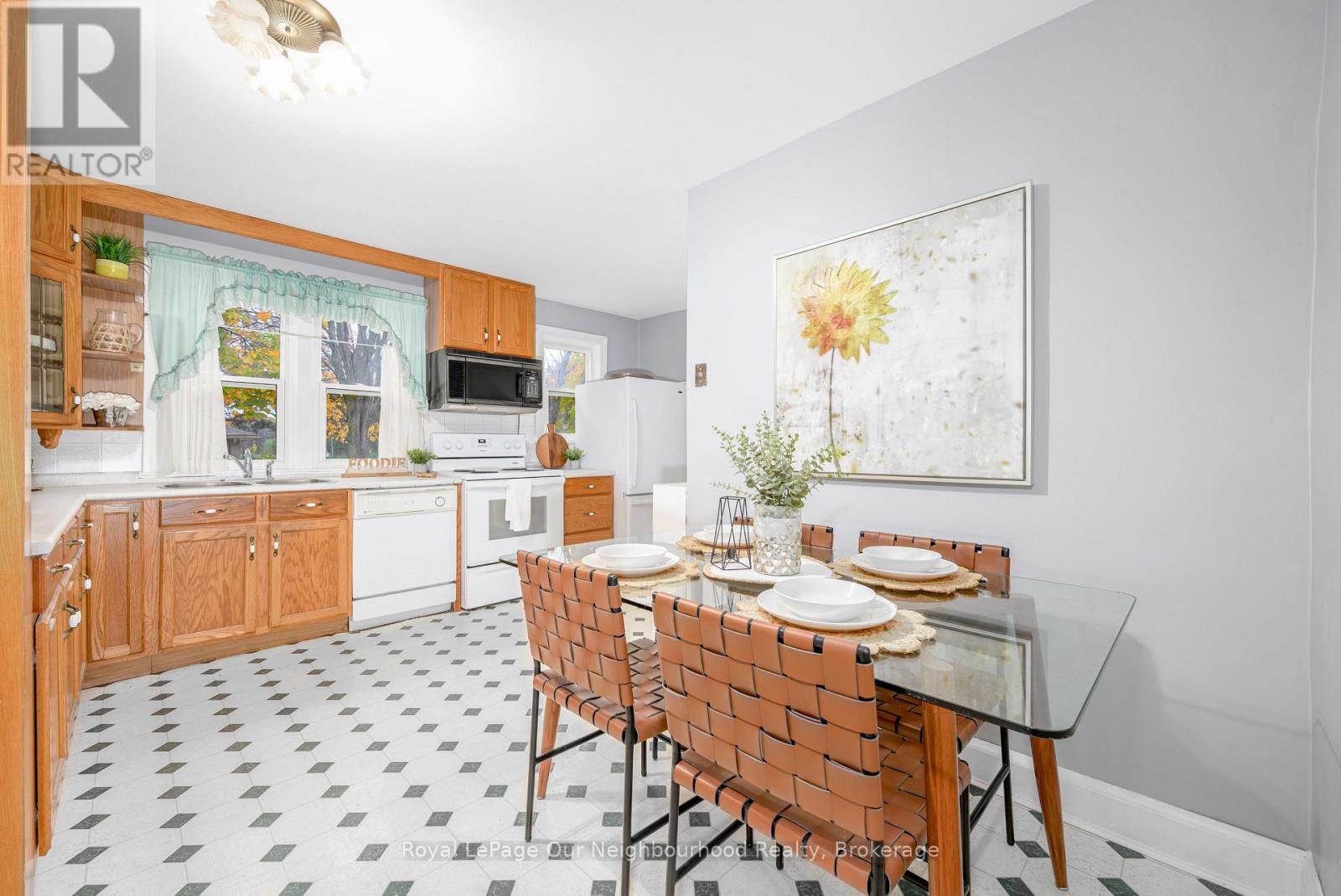 221 Liberty Street N, Clarington (Bowmanville), Ontario  L1C 2M6 - Photo 15 - E12597086