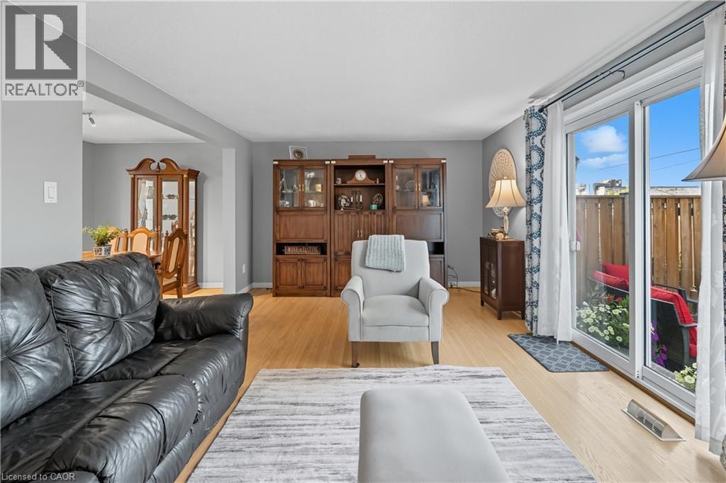 151 Gateshead Crescent Unit# 30, Stoney Creek, Ontario  L8G 3W1 - Photo 19 - 40768683