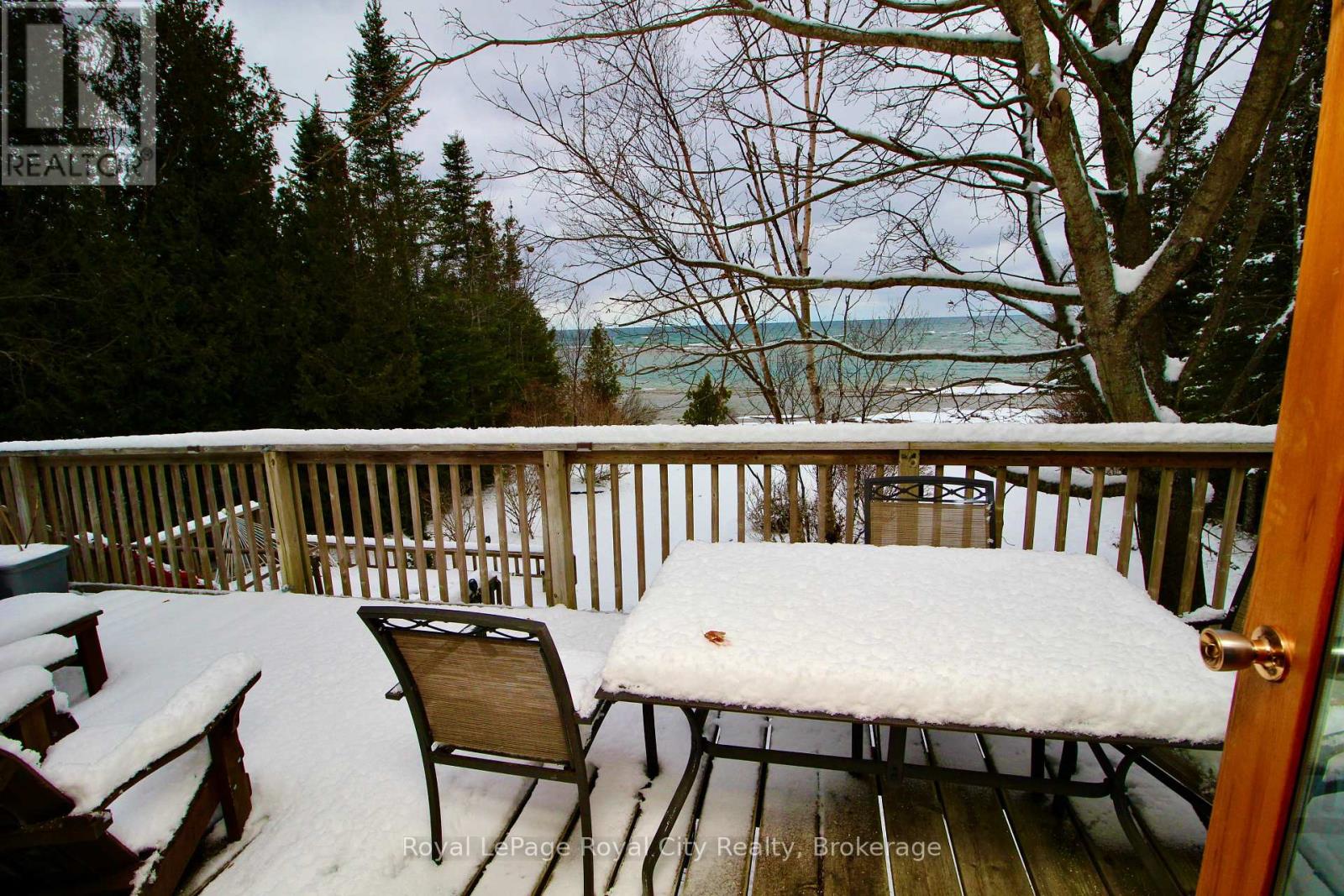 68 Zorra Drive, Northern Bruce Peninsula, Ontario  N0H 2R0 - Photo 12 - X12596944
