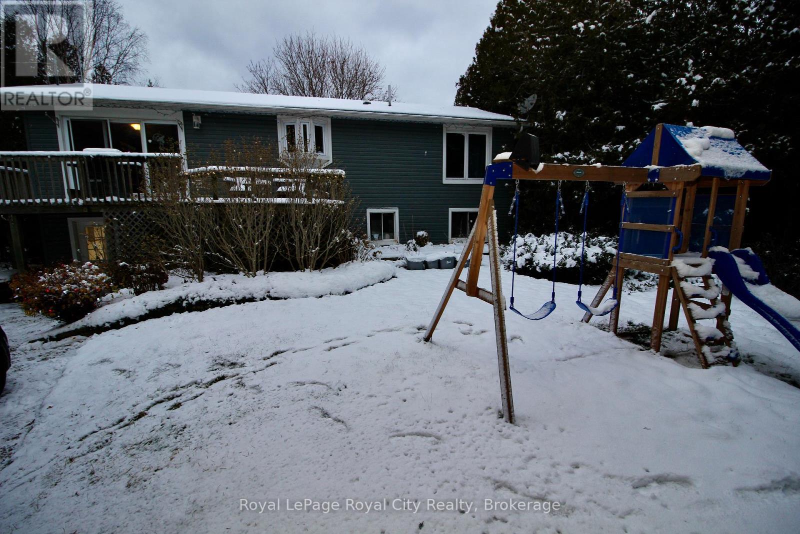 68 Zorra Drive, Northern Bruce Peninsula, Ontario  N0H 2R0 - Photo 37 - X12596944