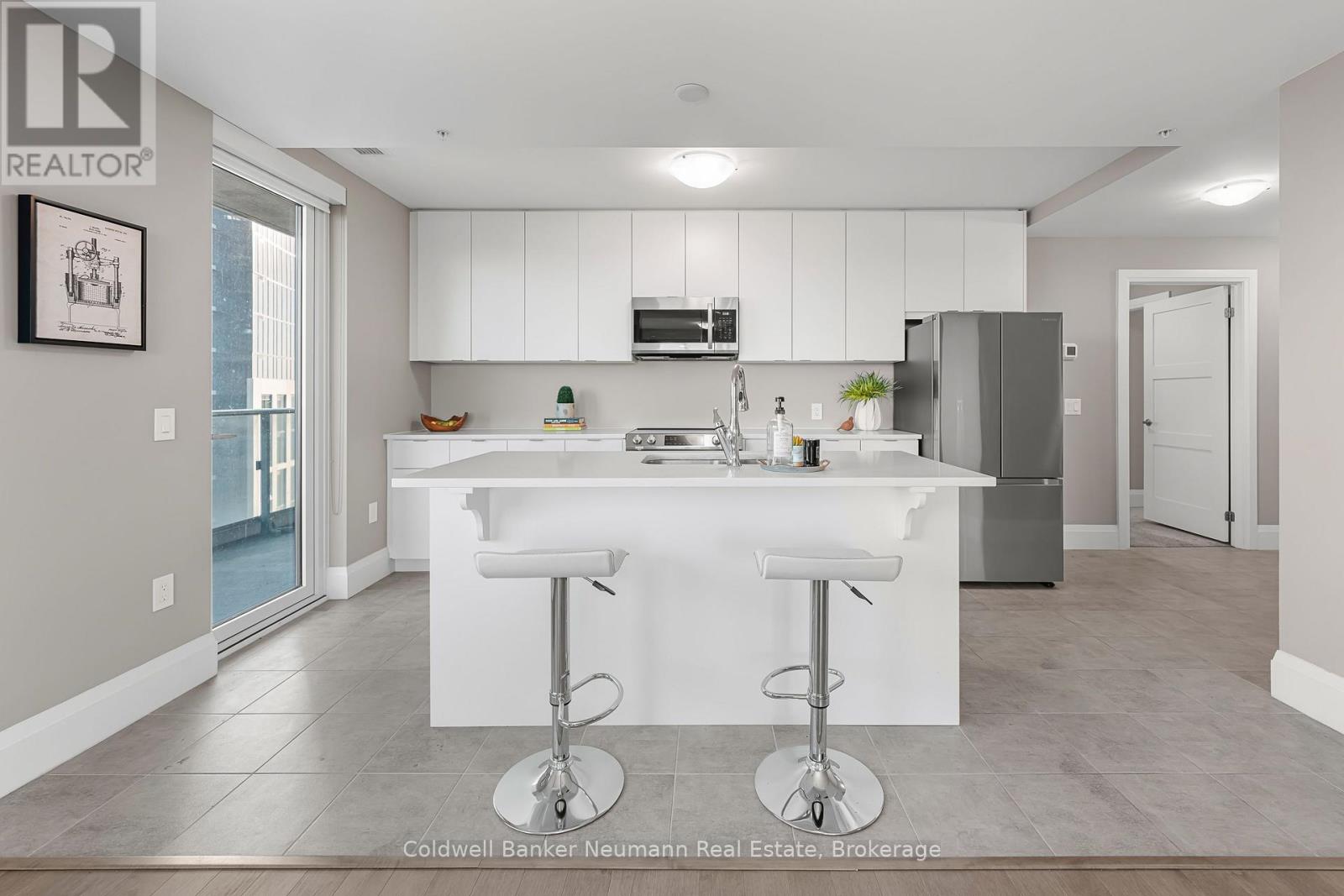 802 - 73 Arthur Street, Guelph, Ontario N1E 0S6 - Photo 10 - X12597048