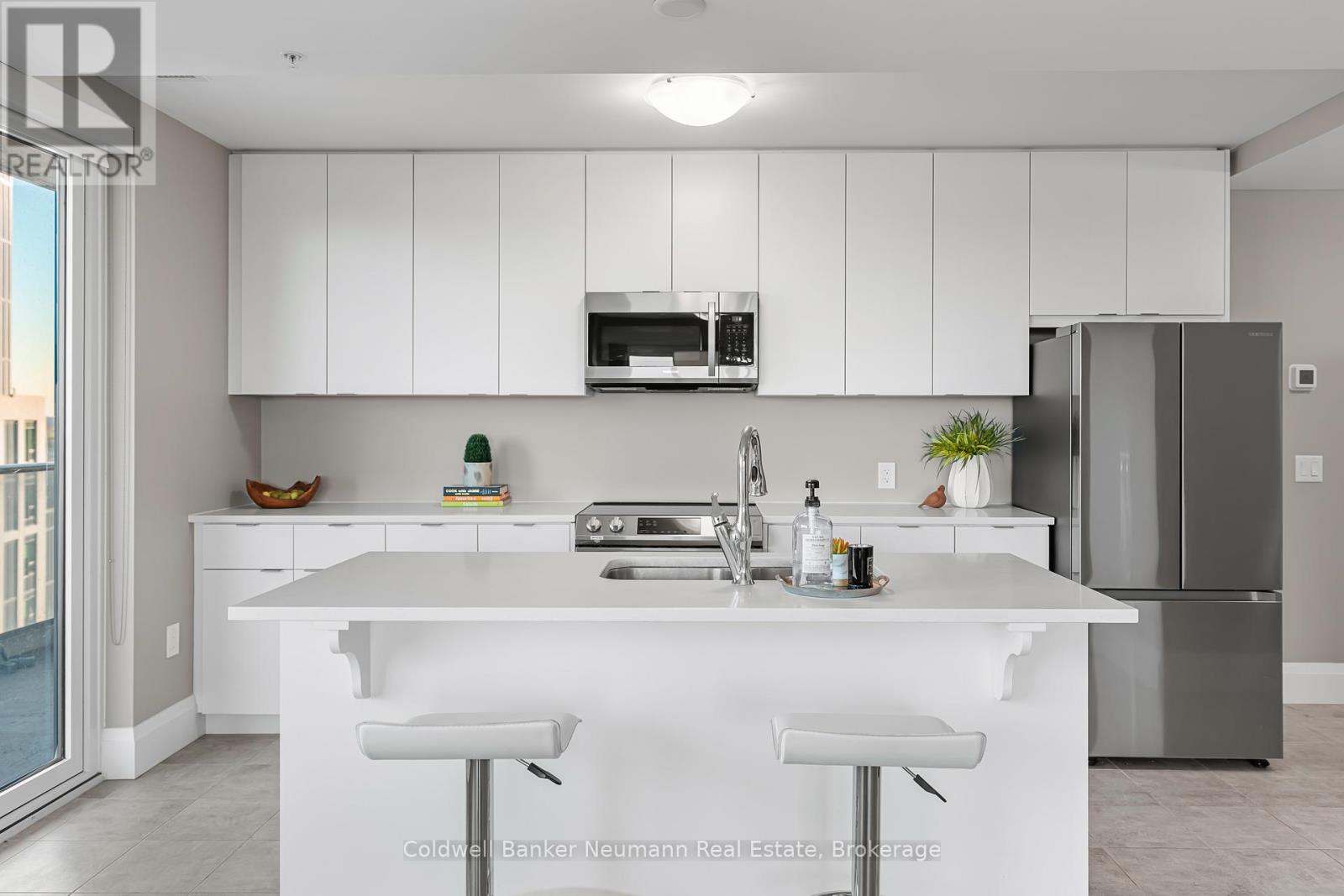 802 - 73 Arthur Street, Guelph, Ontario N1E 0S6 - Photo 11 - X12597048