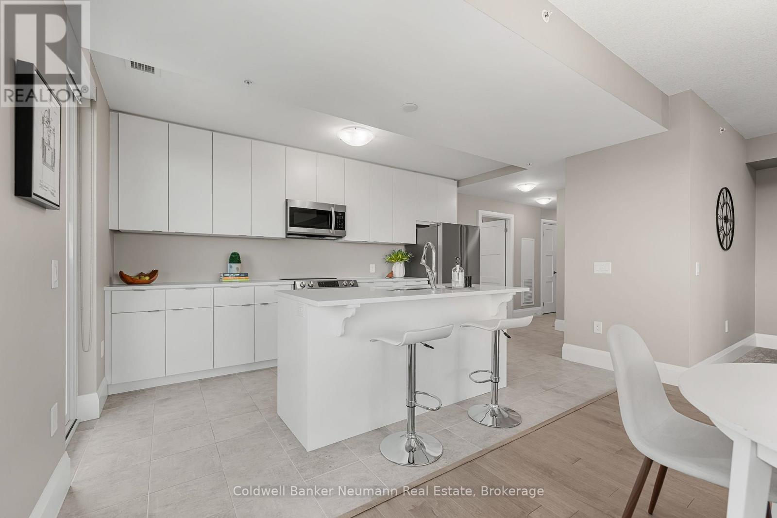 802 - 73 Arthur Street, Guelph, Ontario N1E 0S6 - Photo 9 - X12597048