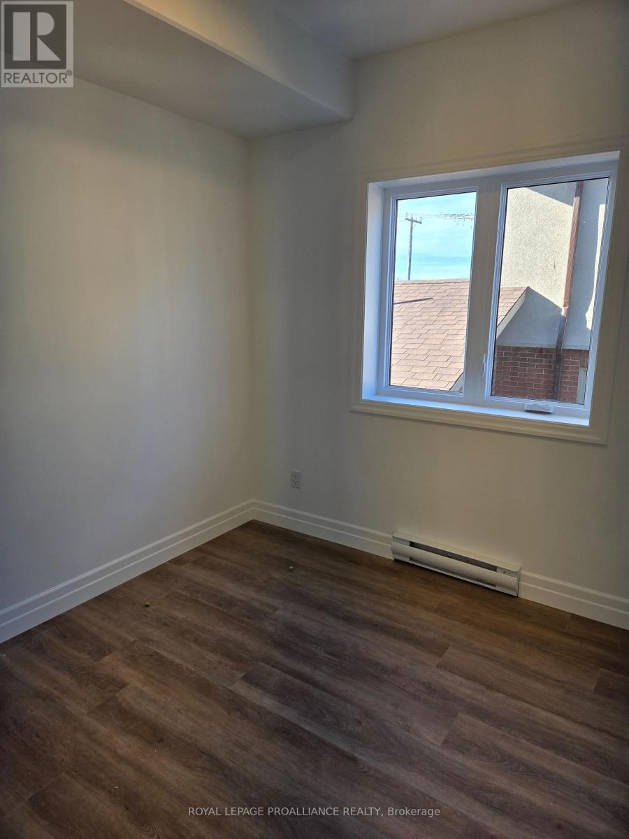 2 - 45 Heber Street, Quinte West, Ontario  K8V 1M8 - Photo 11 - X12597024