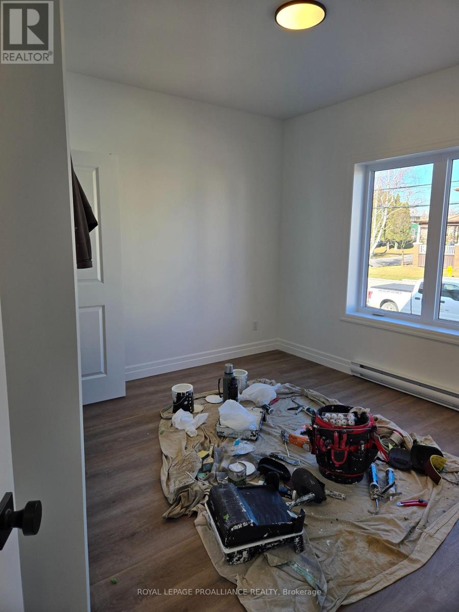 2 - 45 Heber Street, Quinte West, Ontario  K8V 1M8 - Photo 12 - X12597024