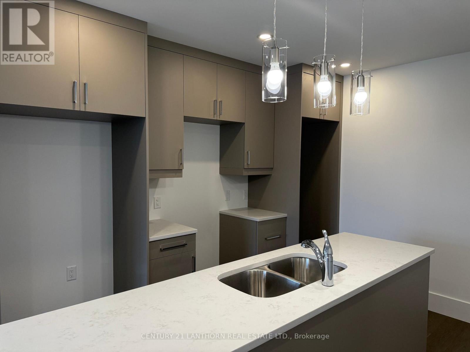 309 - 12 Clara Drive, Prince Edward County (Picton Ward), Ontario  K0K 2T0 - Photo 21 - X12597076