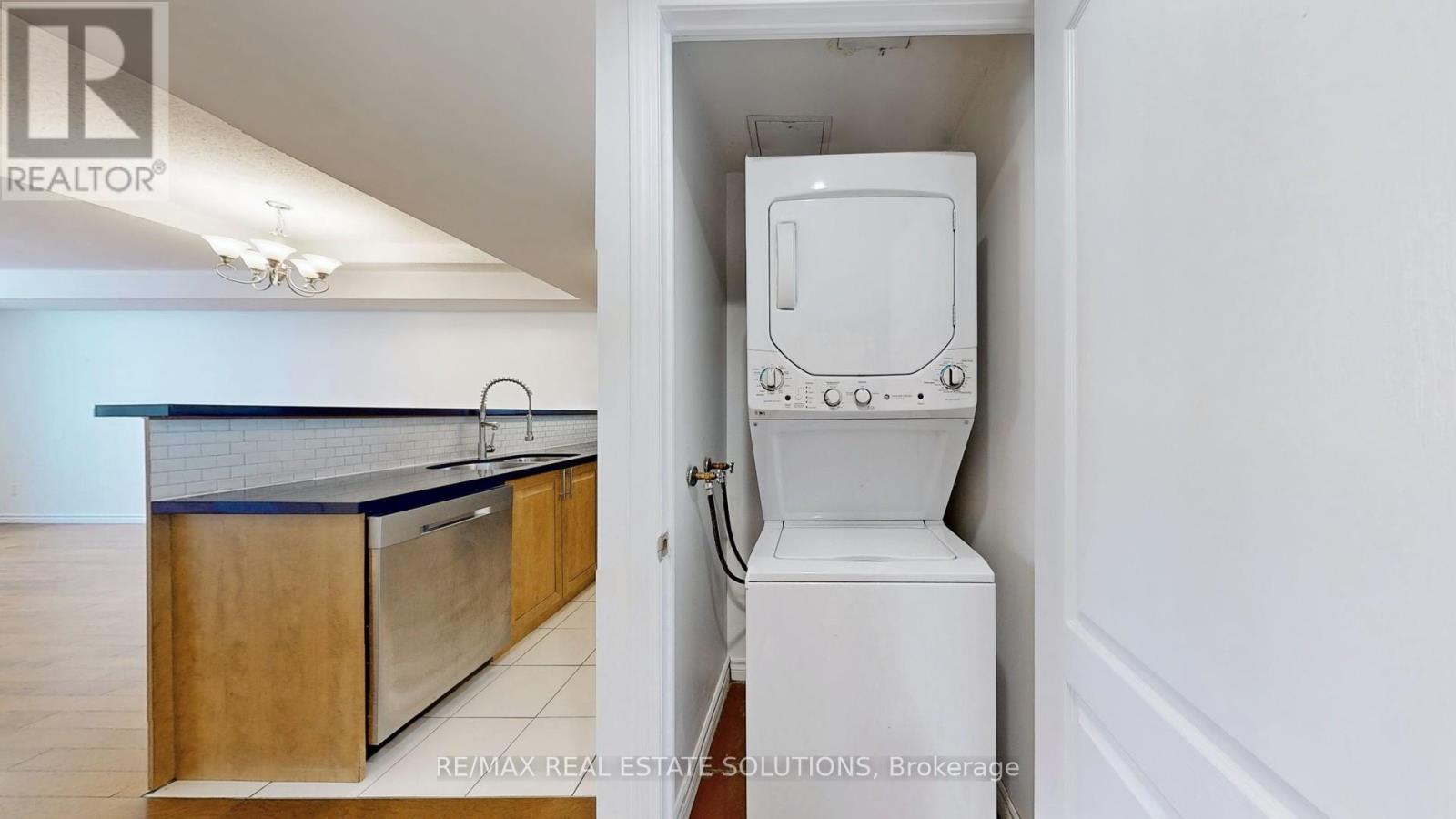 302 - 263 Wellington Street W, Toronto, Ontario  M5V 3E6 - Photo 21 - C12596846