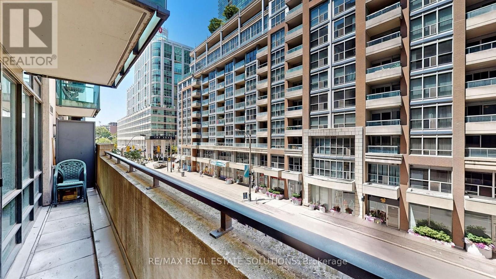 302 - 263 Wellington Street W, Toronto, Ontario  M5V 3E6 - Photo 22 - C12596846