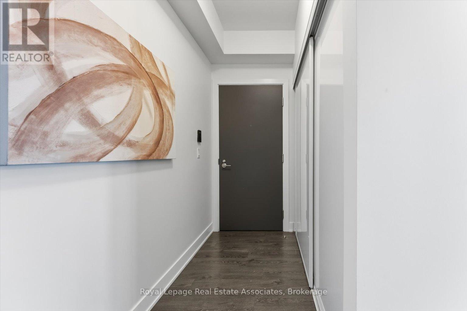 708 - 38 Cameron Street, Toronto, Ontario  M5T 0C3 - Photo 4 - C12596858