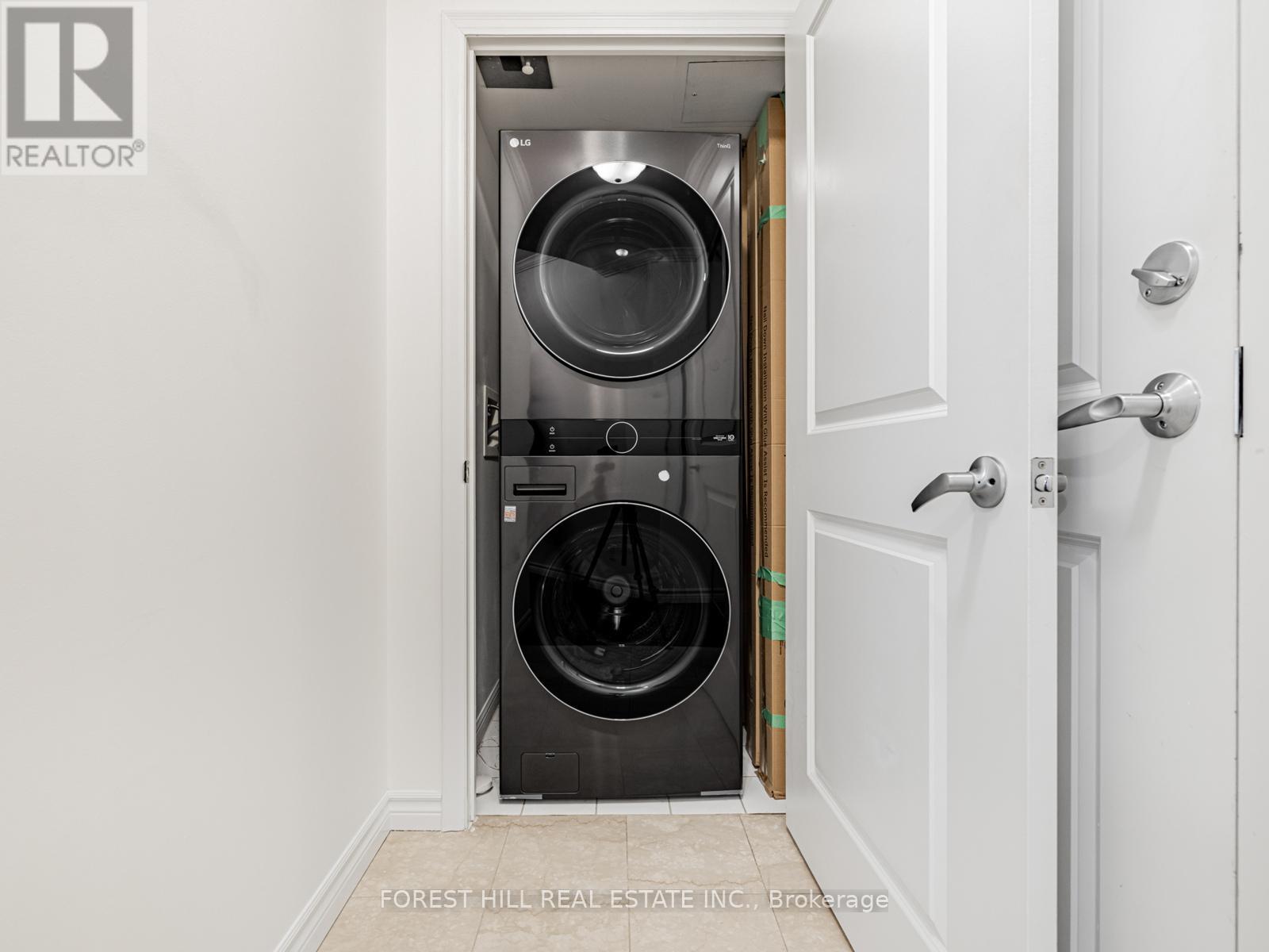 403 - 900 Mount Pleasant Road, Toronto, Ontario  M4P 3J9 - Photo 30 - C12596950