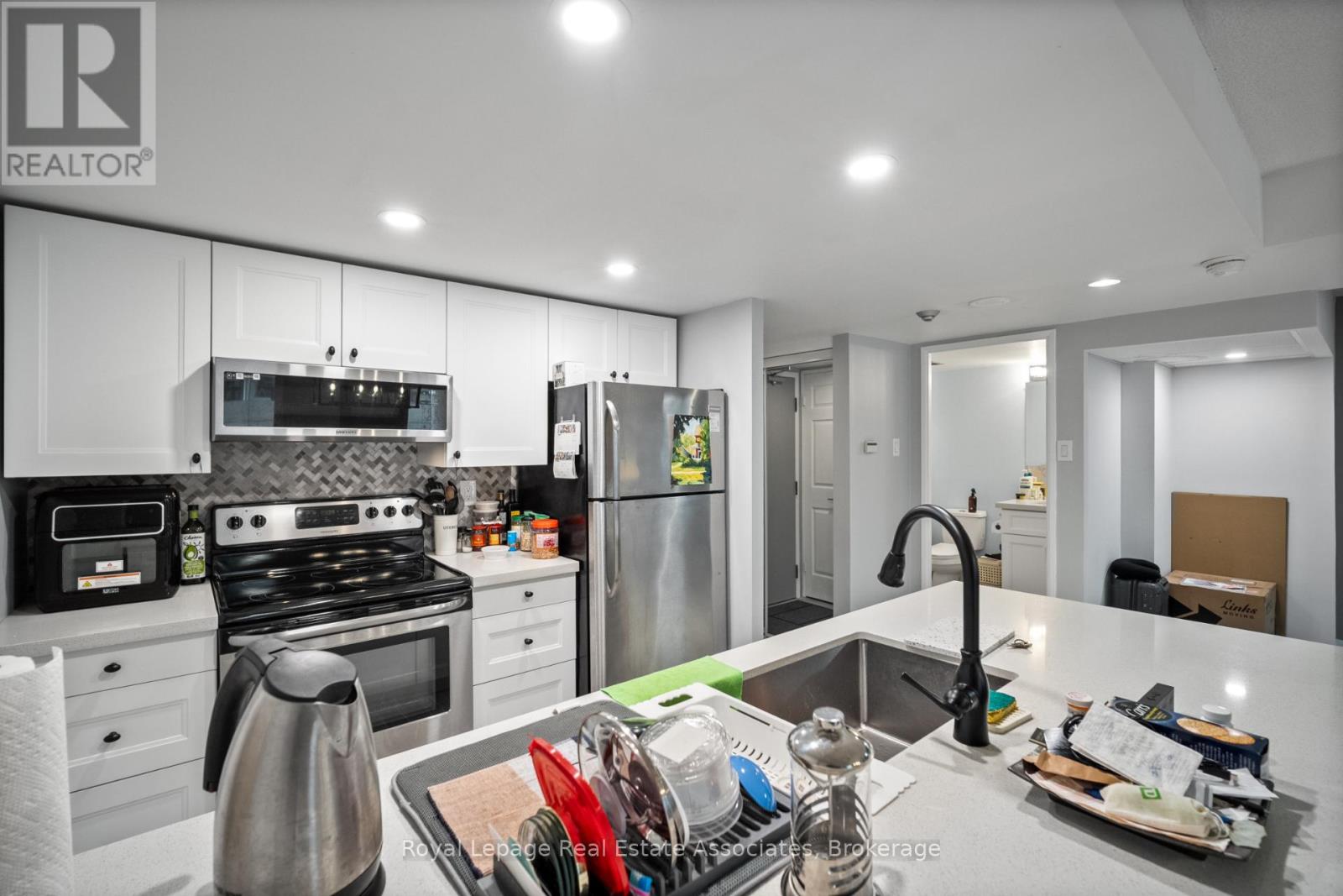 805 - 705 King Street W, Toronto, Ontario  M5V 2W8 - Photo 6 - C12579214