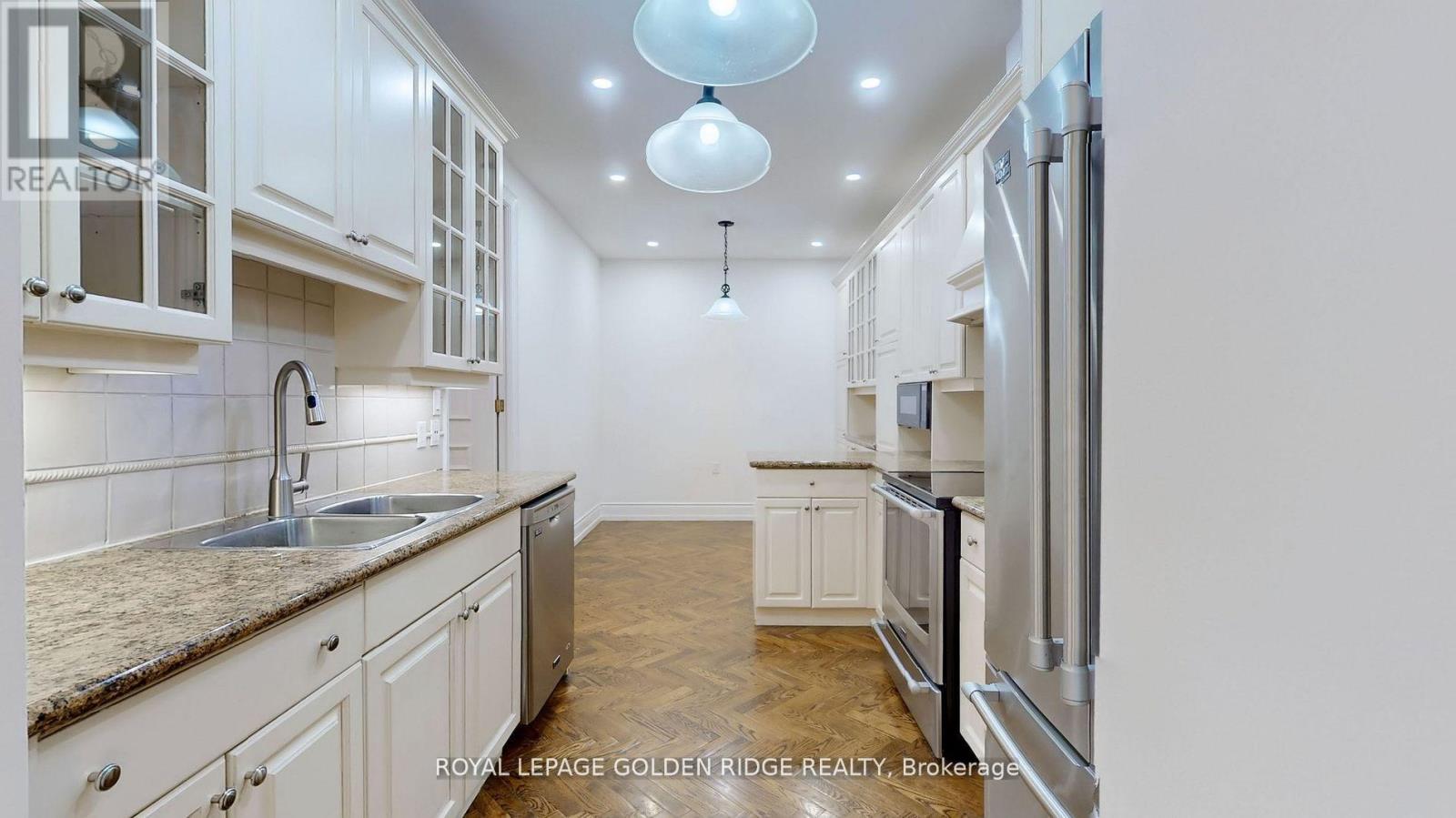 Ph1 - 88 Grandview Way, Toronto, Ontario  M2N 6V6 - Photo 11 - C12596058