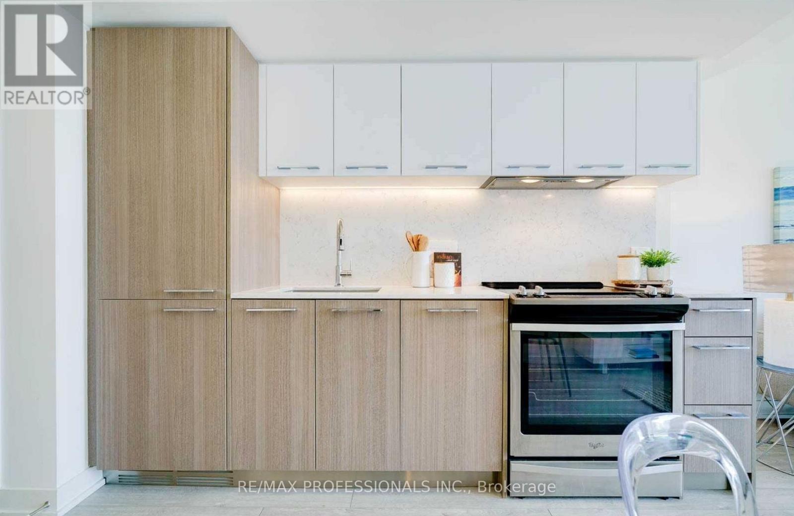 503 - 25 Baseball Place, Toronto, Ontario  M4M 2A5 - Photo 4 - E12596888