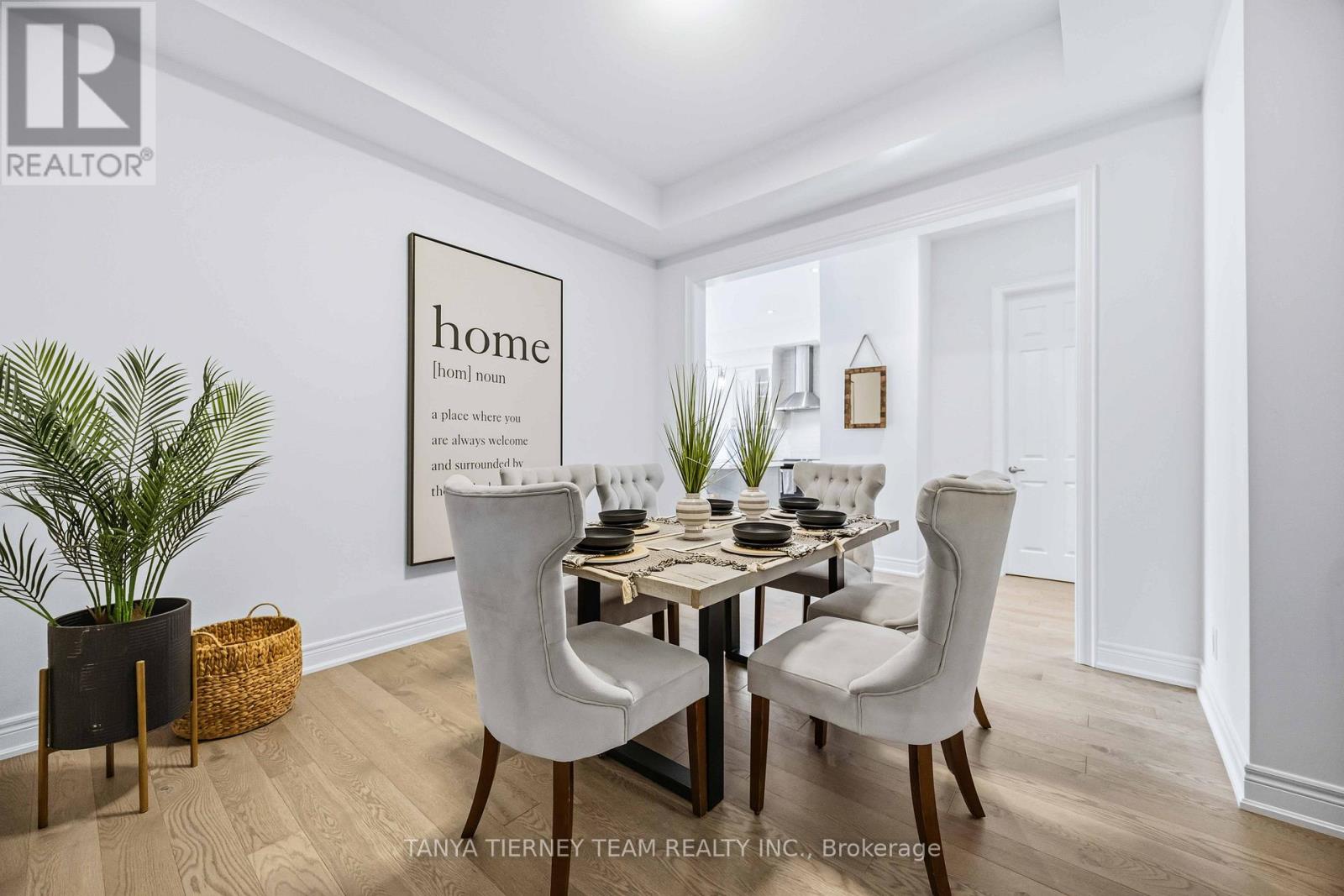 17 Pennine Drive, Whitby, Ontario  L1P 0C3 - Photo 9 - E12596896