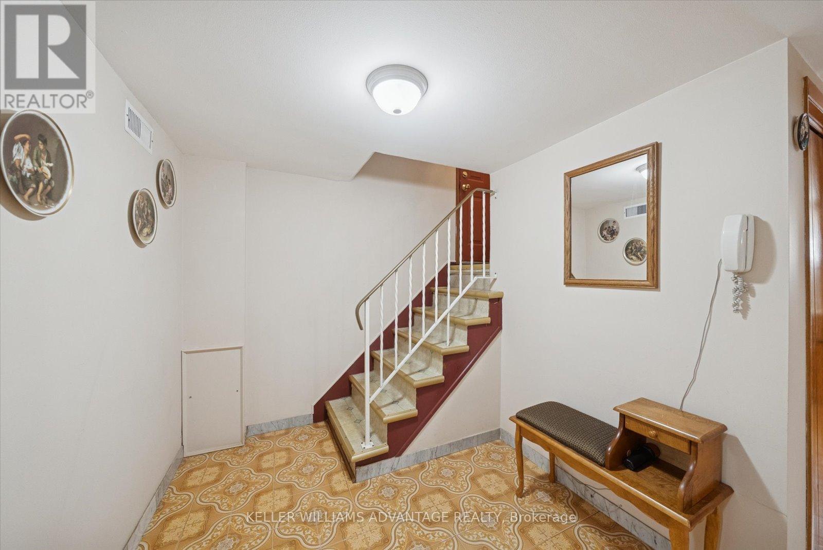 63 Boem Avenue, Toronto, Ontario  M1R 3T4 - Photo 17 - E12596918