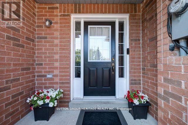 4 Hickman Road, Ajax, Ontario  L1S 0C8 - Photo 4 - E12597020