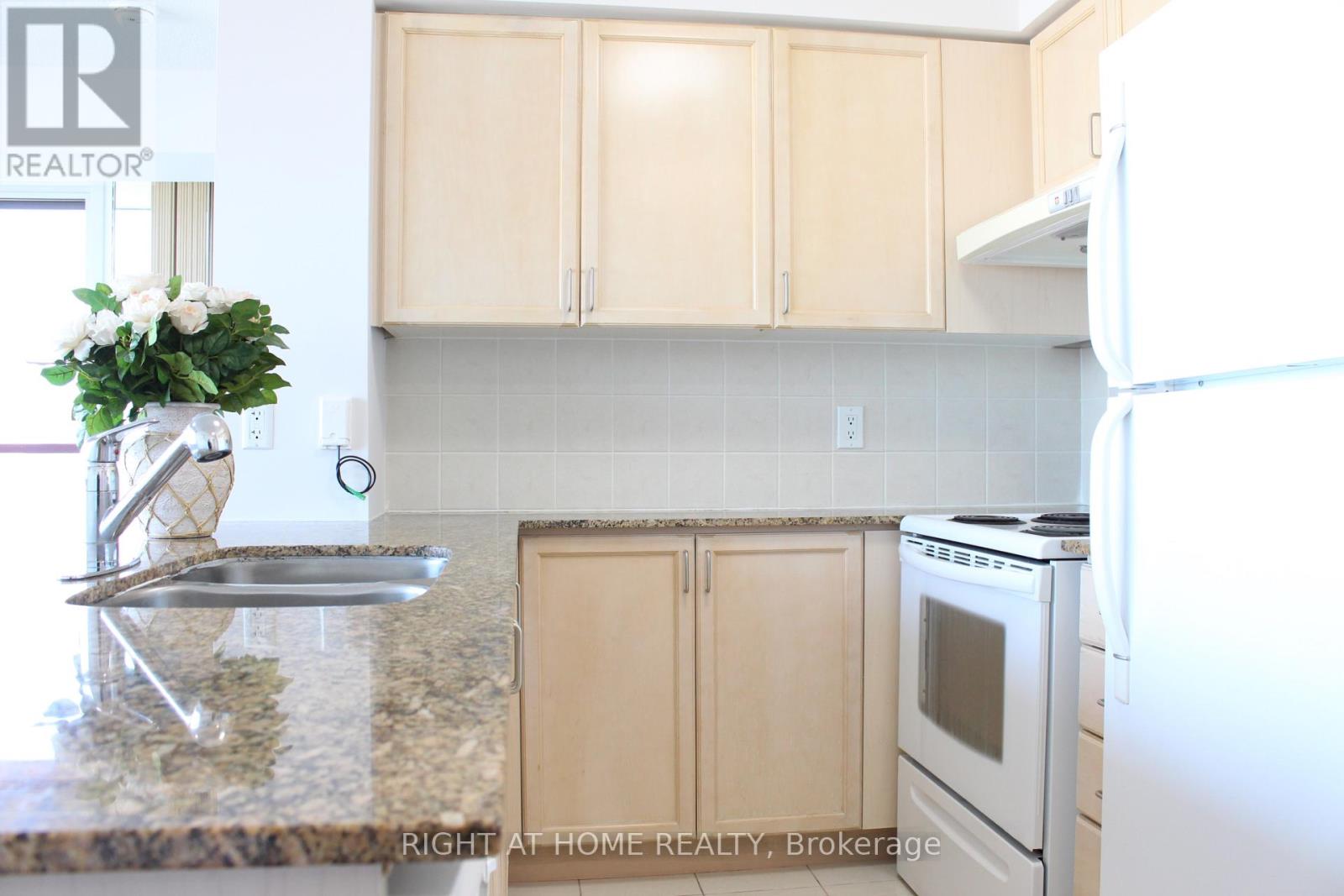 1204 - 50 Brian Harrison Way, Toronto, Ontario  M1P 5J4 - Photo 9 - E12597058