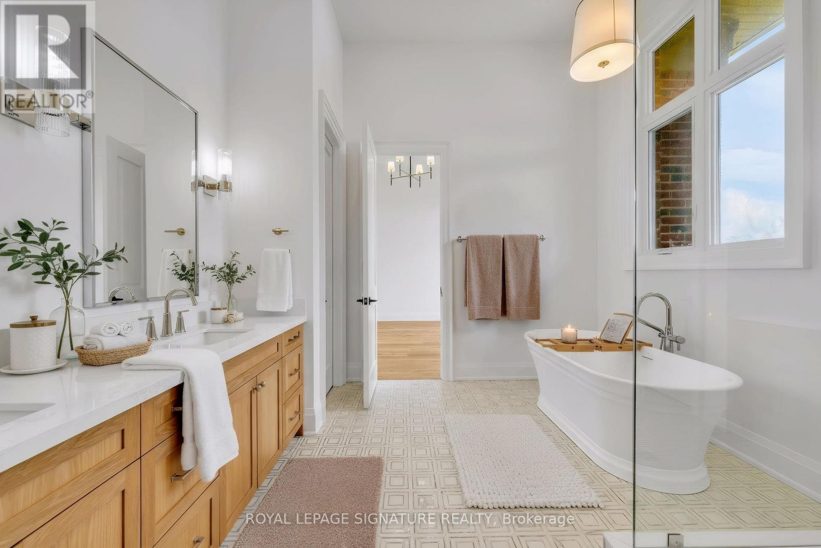 10 Franklin Crescent, Whitby, Ontario  L0B 1A0 - Photo 19 - E12597062