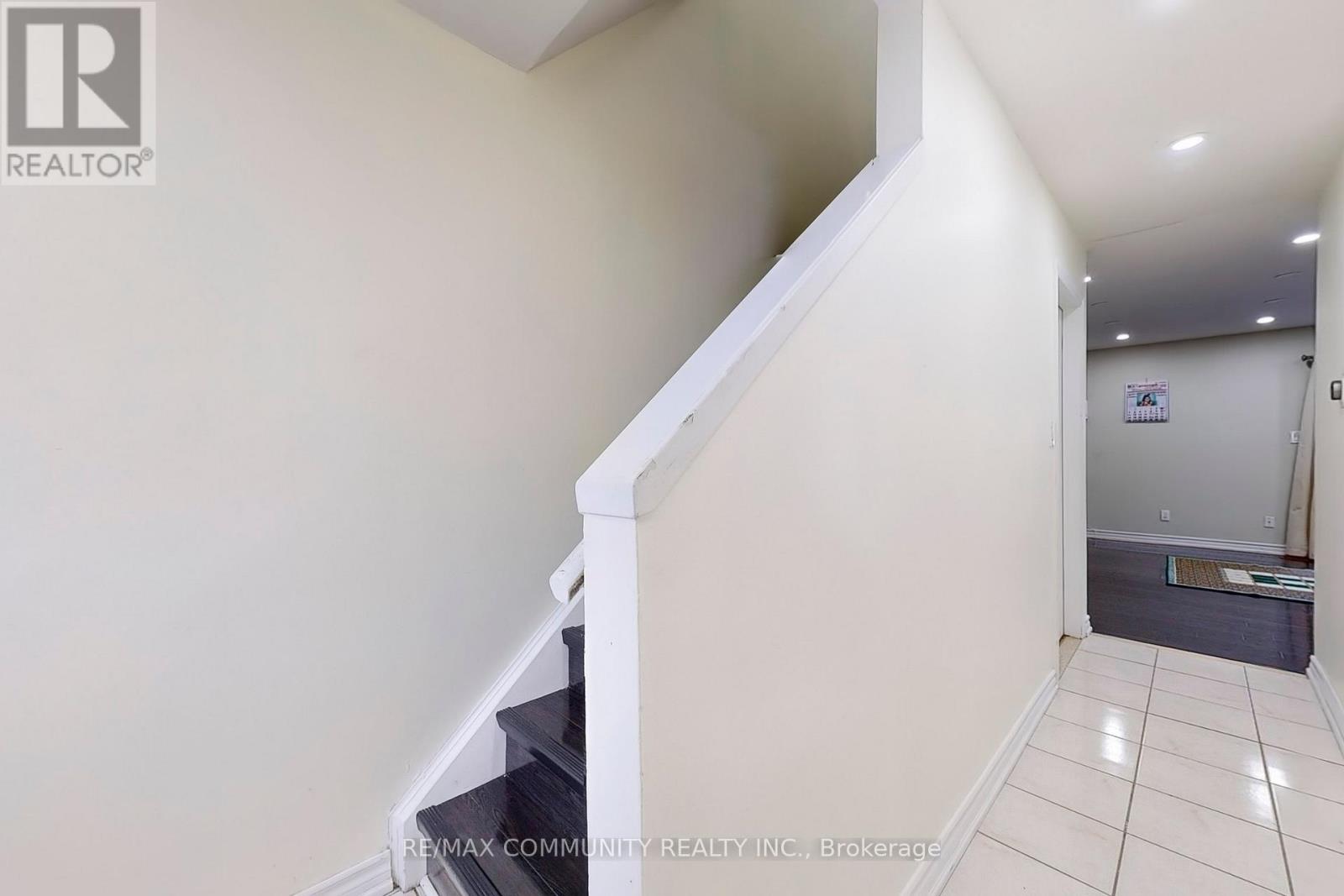 4 - 2451 Bridletowne Circle, Toronto, Ontario  M1W 2Y4 - Photo 11 - E12499578