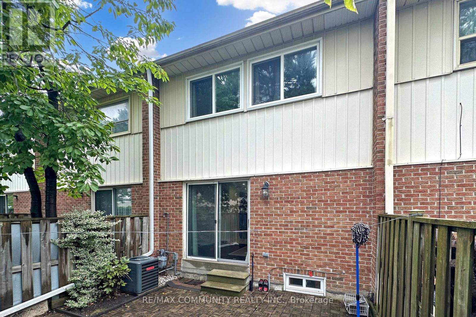 4 - 2451 Bridletowne Circle, Toronto, Ontario  M1W 2Y4 - Photo 33 - E12499578