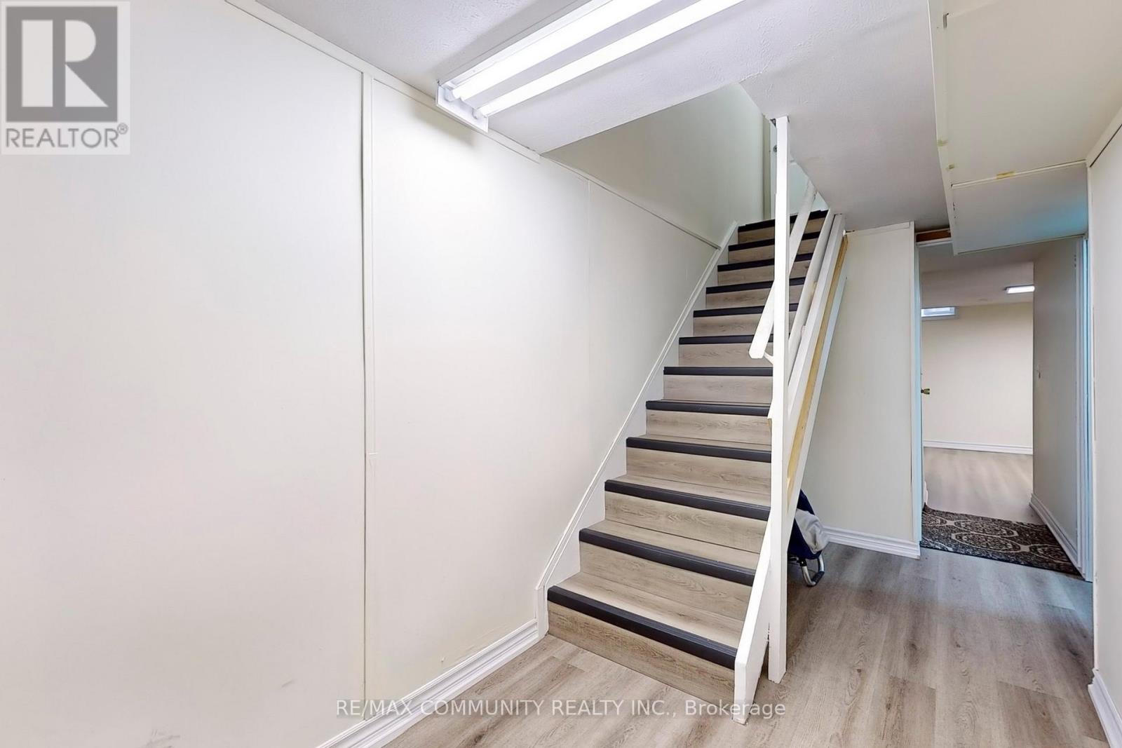 4 - 2451 Bridletowne Circle, Toronto, Ontario  M1W 2Y4 - Photo 4 - E12499578